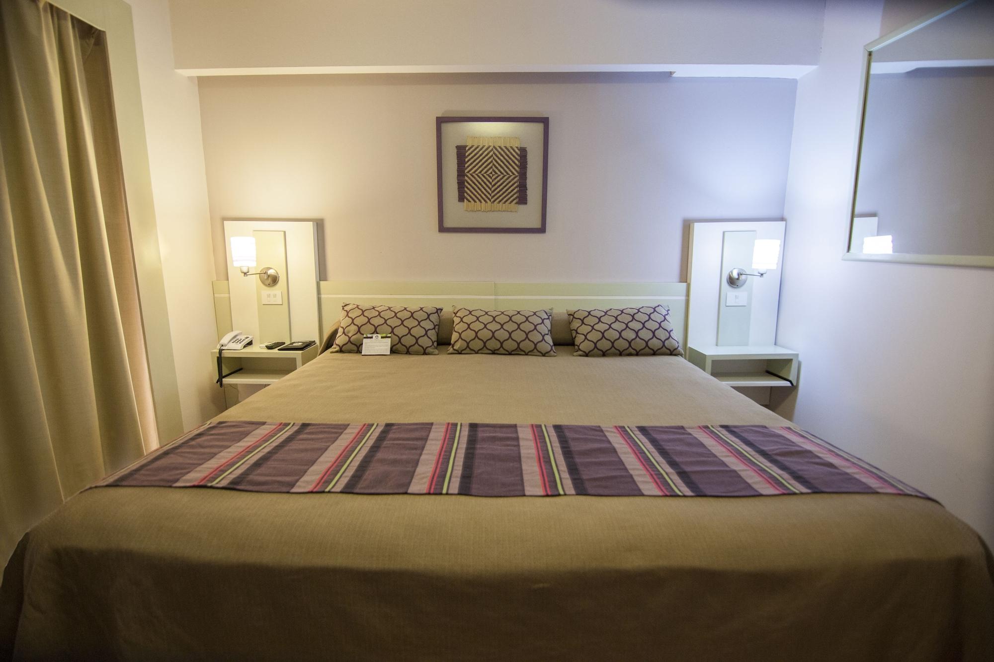 Hotel Continental Posadas Εξωτερικό φωτογραφία